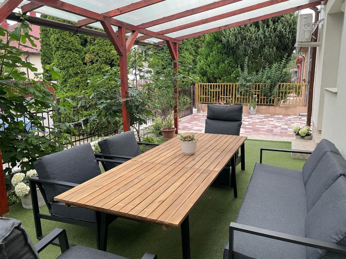 Adam Apartman Hajdúszoboszló Extérieur photo