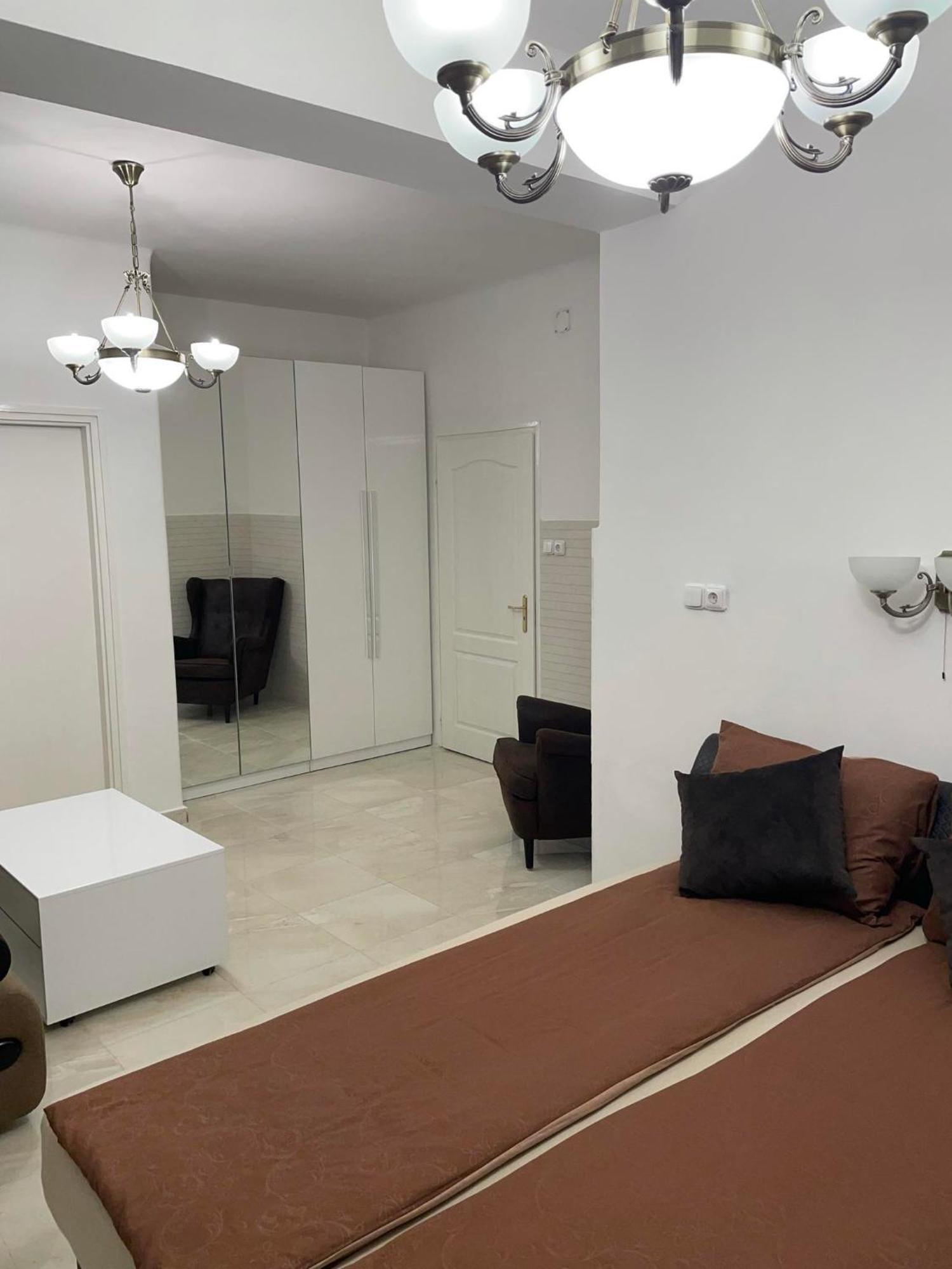 Adam Apartman Hajdúszoboszló Extérieur photo