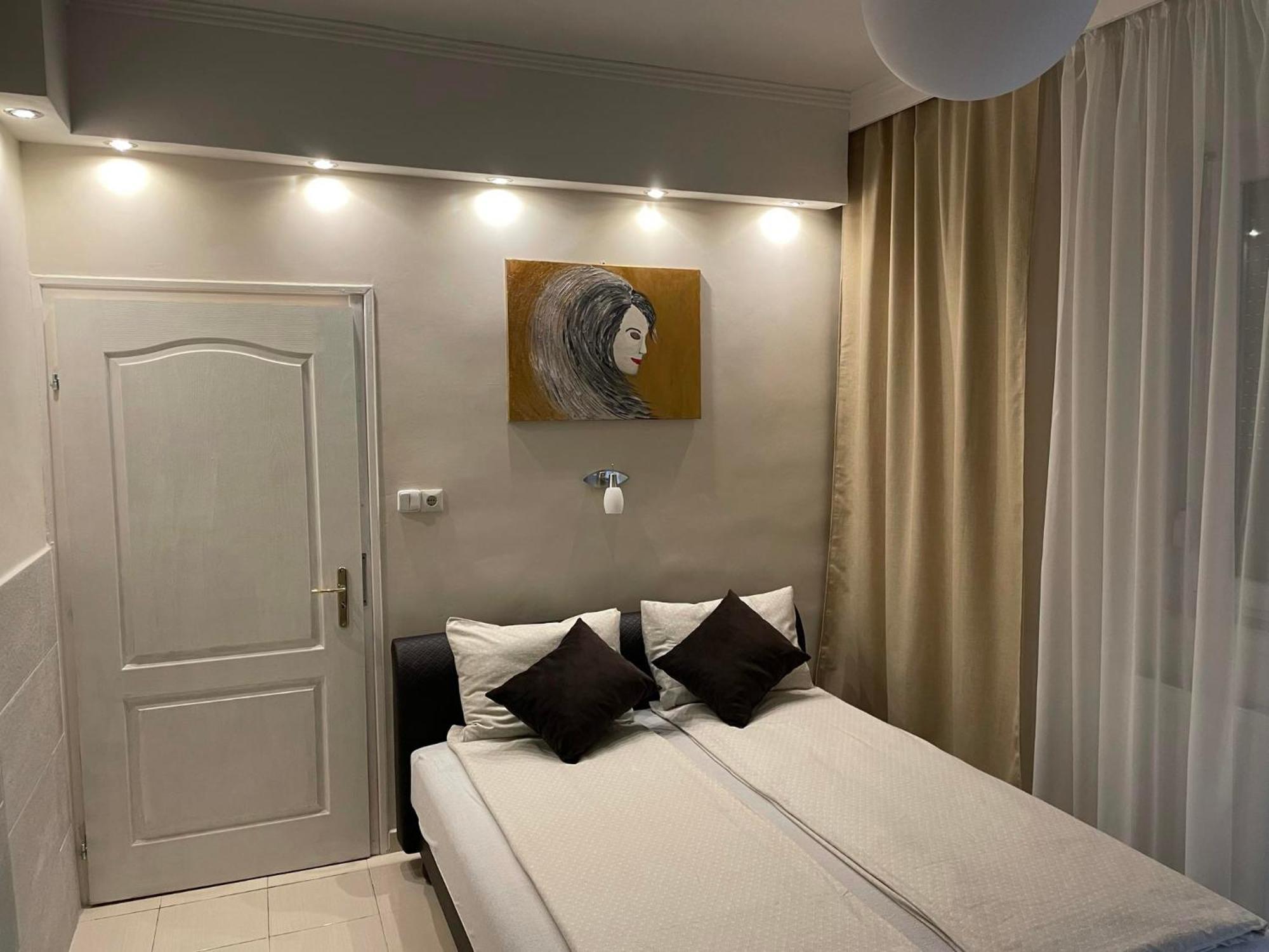 Adam Apartman Hajdúszoboszló Extérieur photo