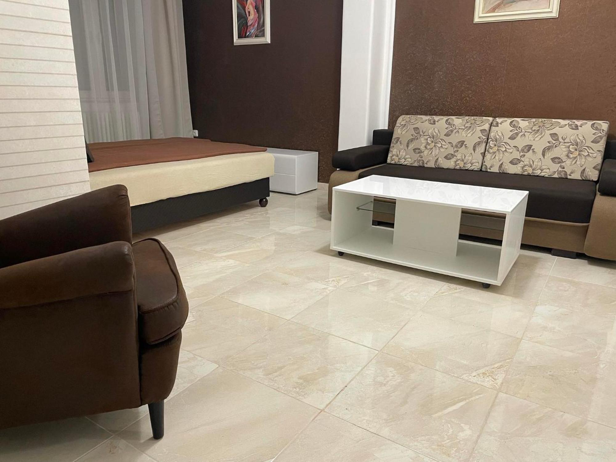 Adam Apartman Hajdúszoboszló Extérieur photo