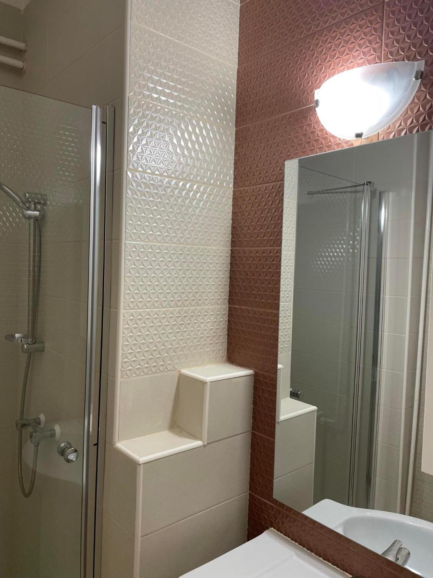 Adam Apartman Hajdúszoboszló Extérieur photo